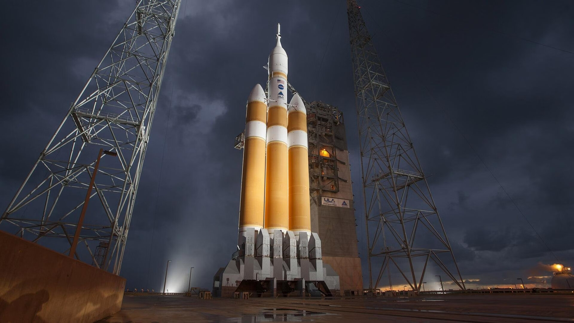 开云官网-上海海港中场组织能力增强，上海海港队官网