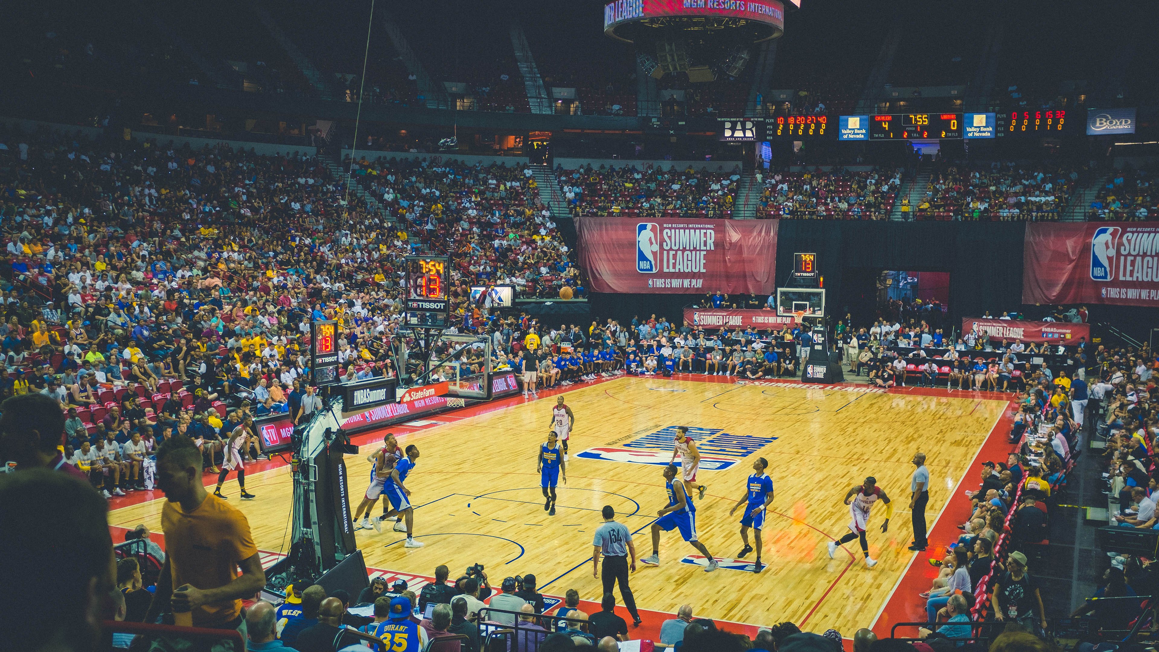 体育新闻中心发布体育短视频传播效果白皮书，体育短视频成为平台和用户的新宠